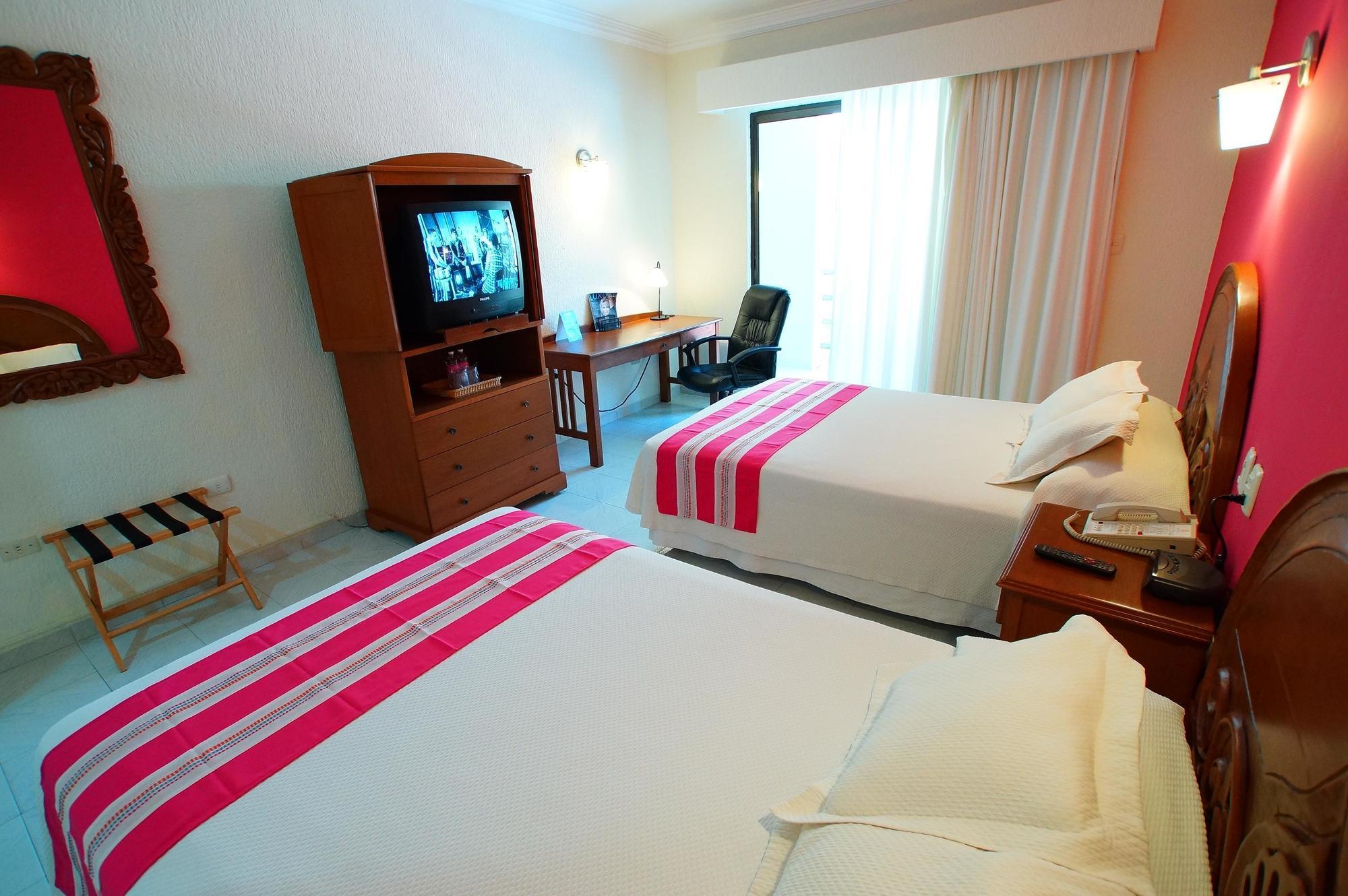 Hotel Margaritas 칸쿤 외부 사진